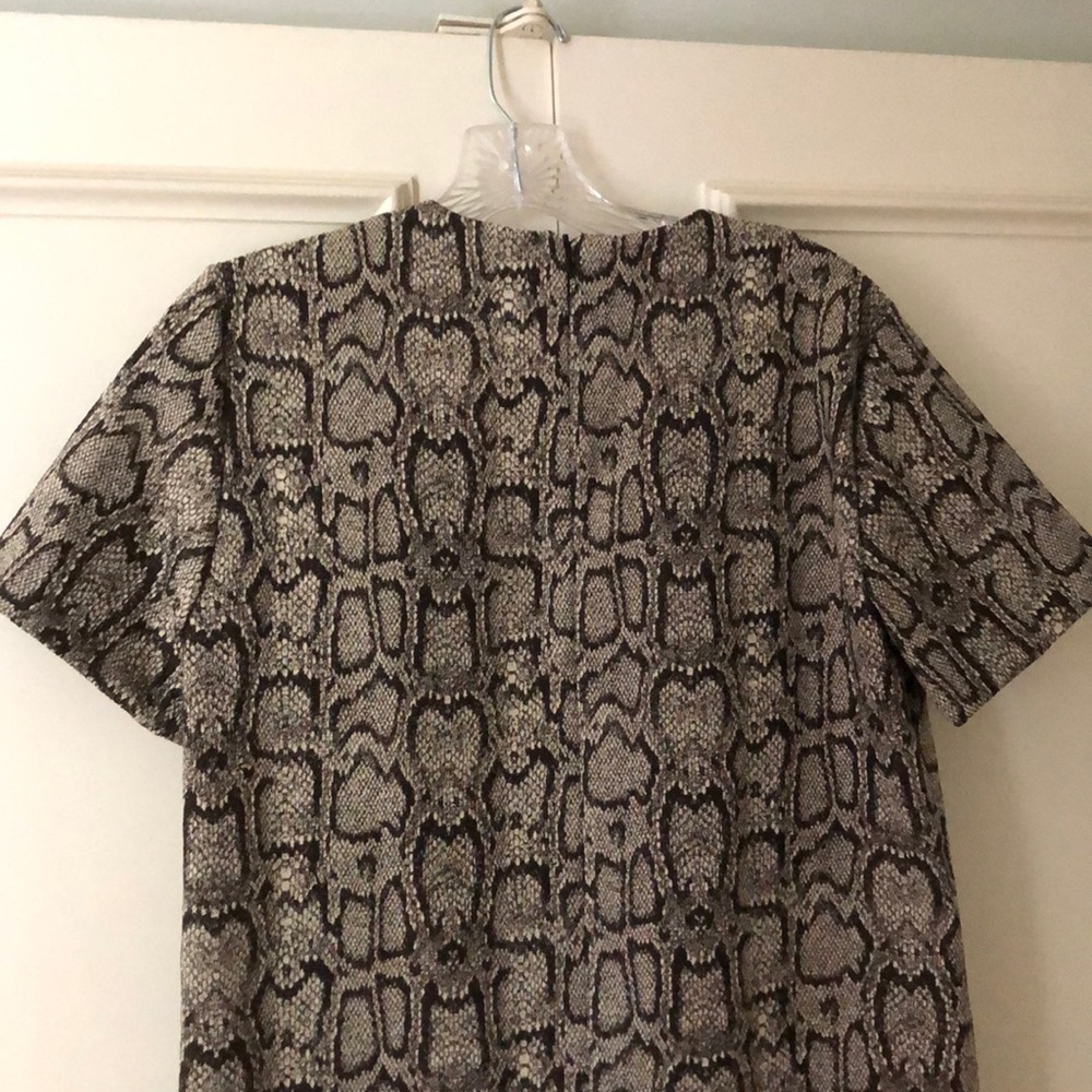 Dress - Picture 3 of 4